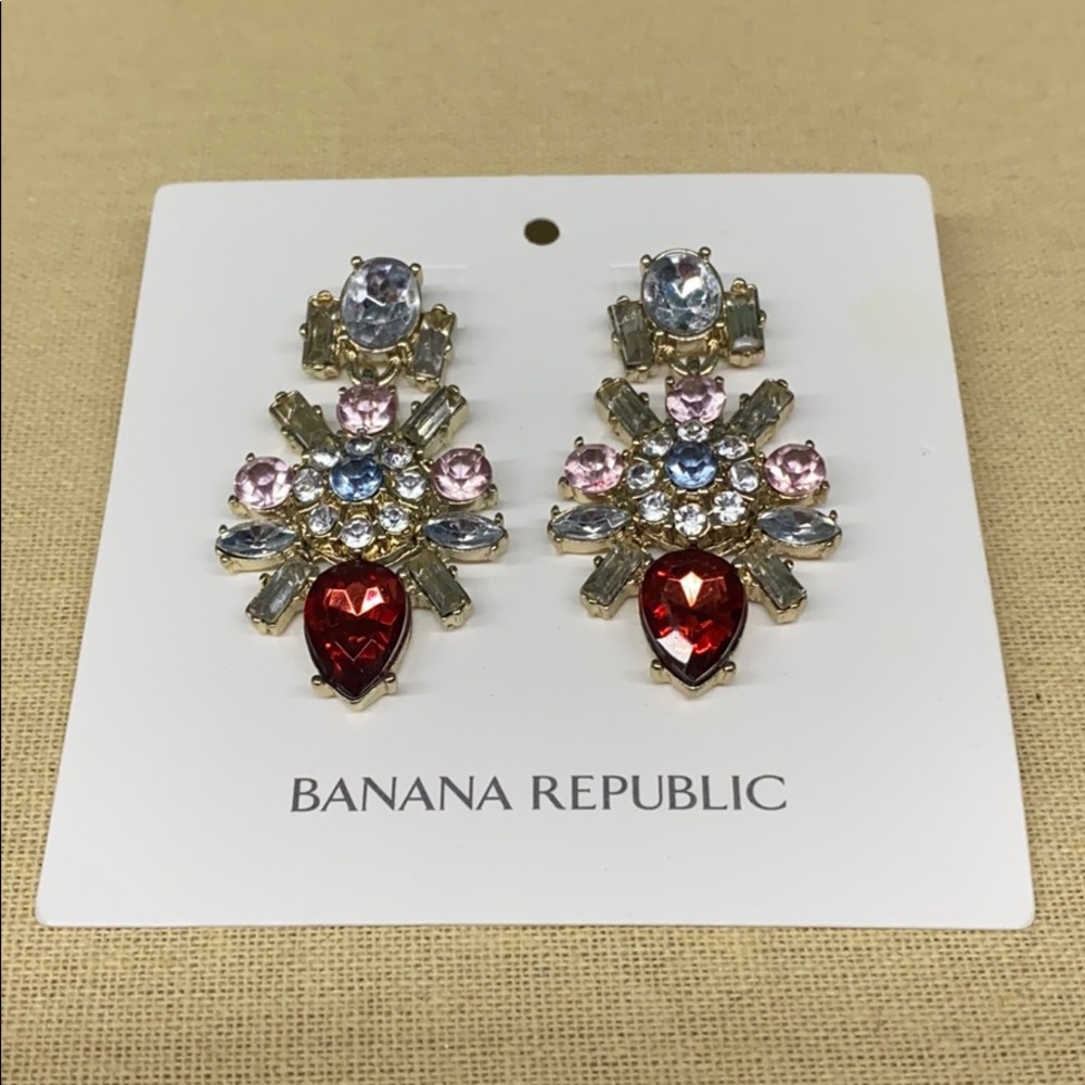 ✨NWT Banana Republic Earrings